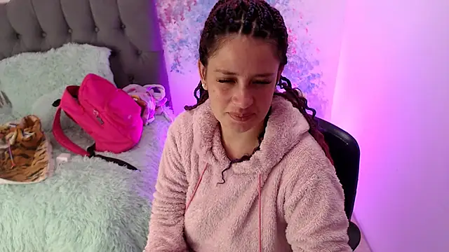 Snapshot of Violeta_hornny chatting on 23, 12, 2024 Violeta hornny online show from 23, 12, 2024