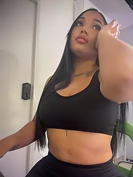 TianaaJackson online show from 5, 5, 2026