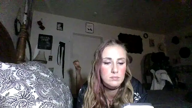 ClumsyLink online show from 24, 9, 2025