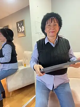 Savvanahh online show from 14, 2, 2026