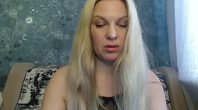 BlondeFox online show from 25, 1, 2025