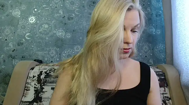 BlondeFox online show from 23, 3, 2025