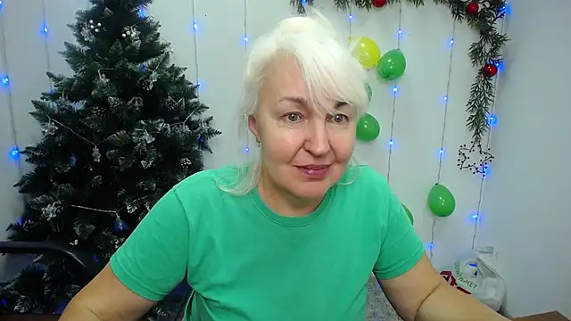 BlondyLeeBest online show from 12, 1, 2025