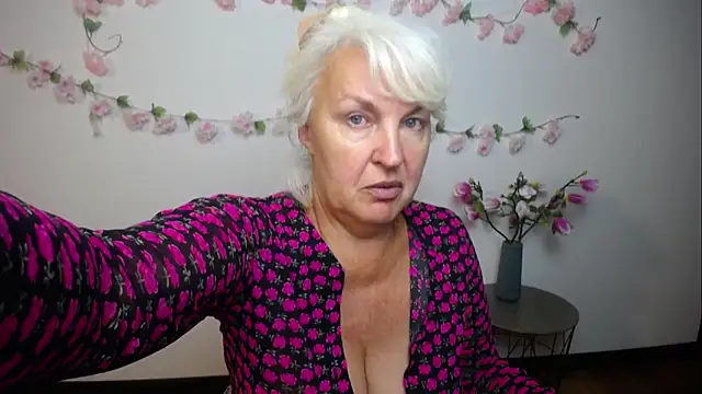 BlondyLeeBest online show from 19, 9, 2025