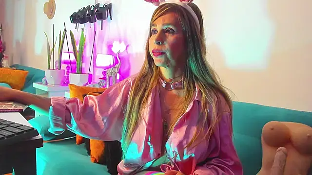 Victoria Jonness online show from 29, 1, 2025
