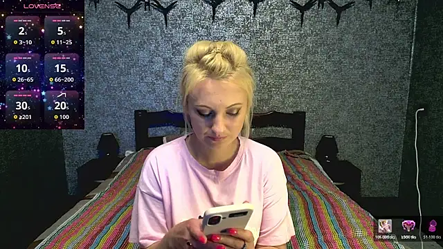 Snapshot of annagreeneyess chatting on 17, 5, 2026 annagreeneyess online show from 17, 5, 2026