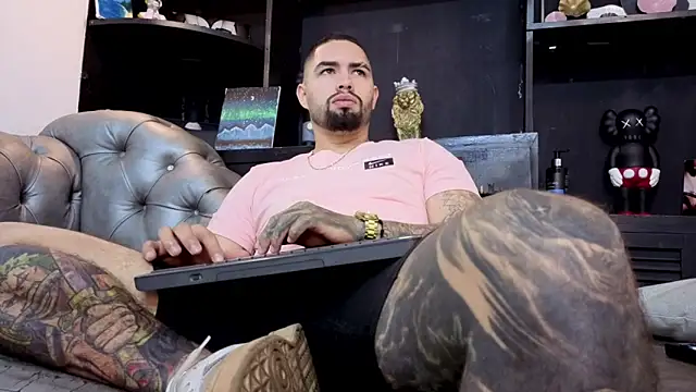 matteosantos online show from 17, 4, 2026