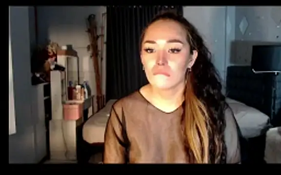 Snapshot of DivaMooree chatting on 29, 4, 2026 DivaMooree online show from 29, 4, 2026