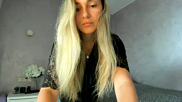  DarkRose  online show from 29, 4, 2026