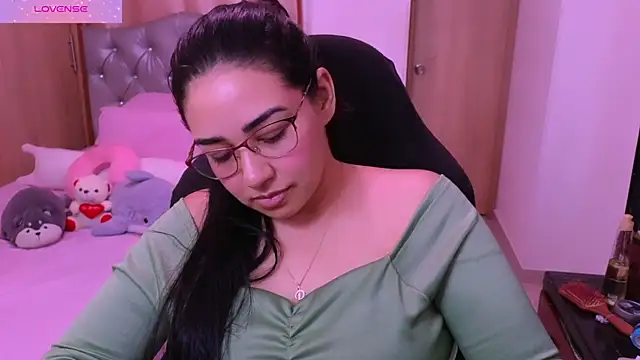 Snapshot of _anastasia chatting on 15, 12, 2025 anastasia online show from 15, 12, 2025