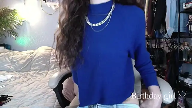 NicoleCortez online show from 1, 12, 2025