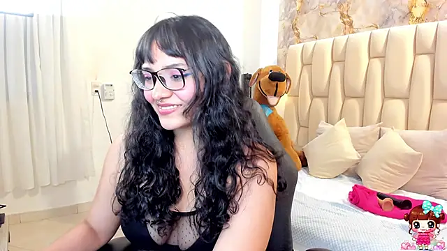 lucyycy online show from 28, 11, 2025