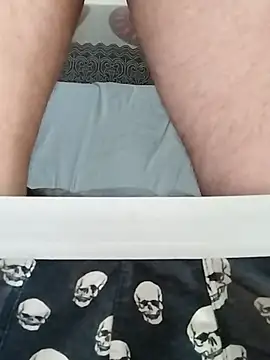 LoGaNfree88 online show from 1, 11, 2025