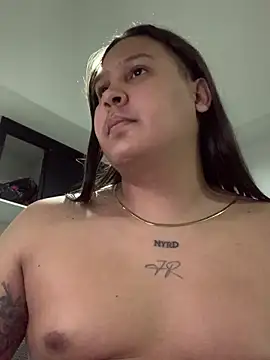 Snapshot of junaiker_roa chatting on 7, 11, 2025 junaiker roa online show from 7, 11, 2025