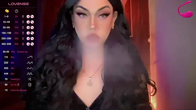 Snapshot of madam_agnes1 chatting on 7, 6, 2026 madam agnes1 online show from 7, 6, 2026