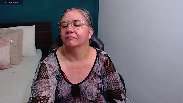 scaelettdubois online show from 14, 2, 2026