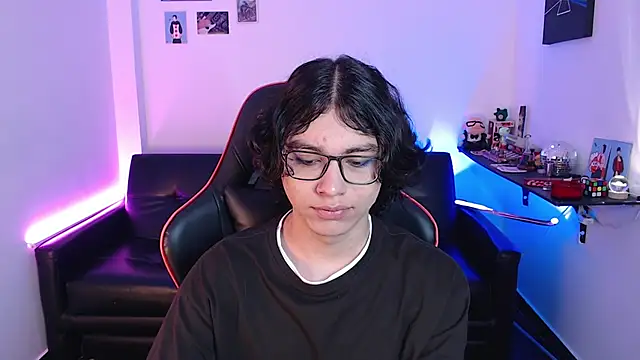 malik harrison   online show from 13, 12, 2024