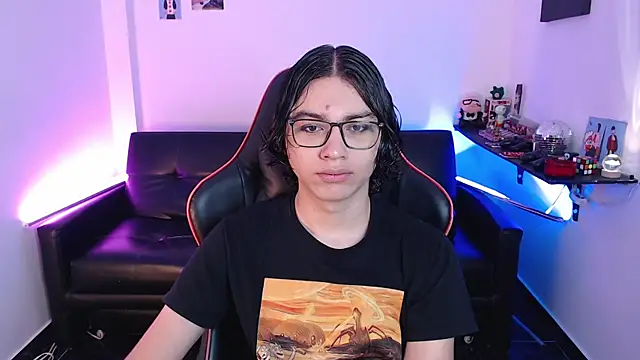 malik harrison   online show from 20, 12, 2024