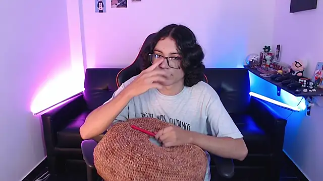 malik harrison   online show from 15, 1, 2025