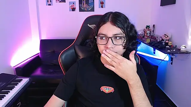 malik harrison   online show from 7, 2, 2025