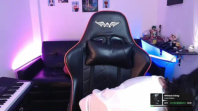 malik harrison   online show from 8, 2, 2025