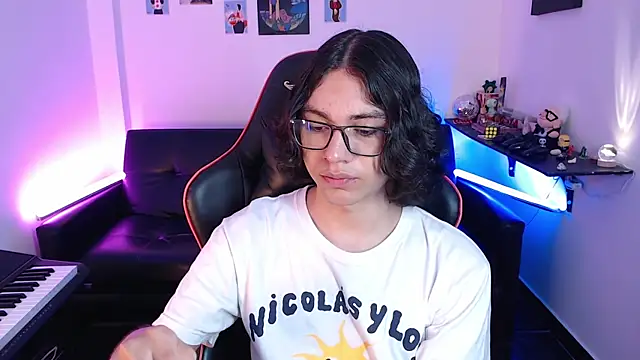 malik harrison   online show from 12, 2, 2025