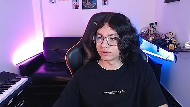 malik harrison   online show from 17, 2, 2025