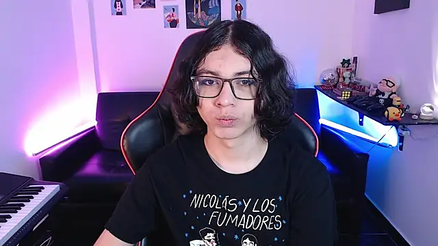 malik harrison   online show from 18, 2, 2025