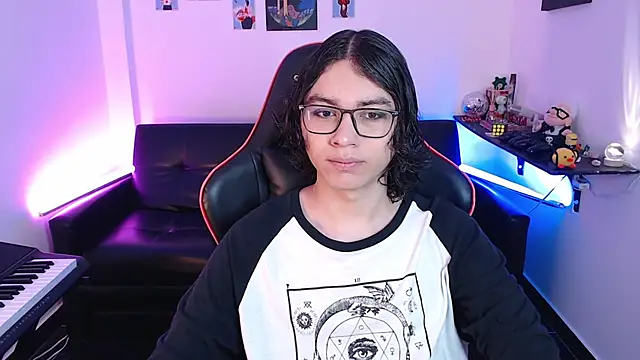 malik harrison   online show from 19, 2, 2025