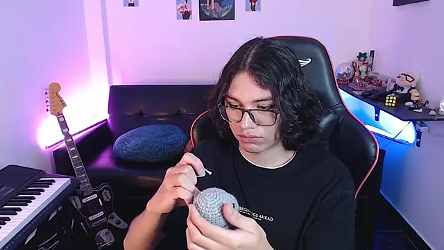 malik harrison   online show from 5, 3, 2025