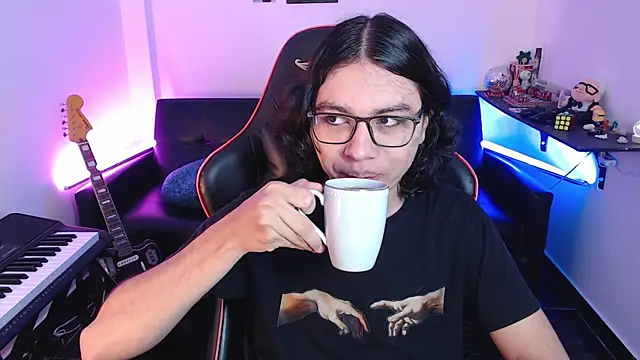 malik harrison   online show from 7, 3, 2025