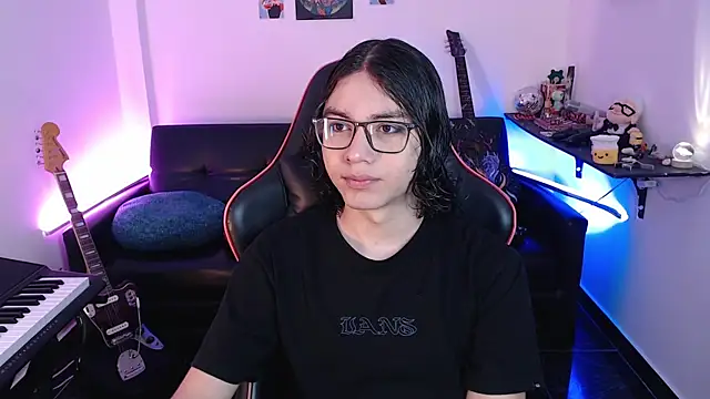 malik harrison   online show from 13, 3, 2025