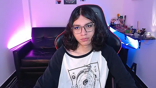 malik harrison   online show from 30, 9, 2025