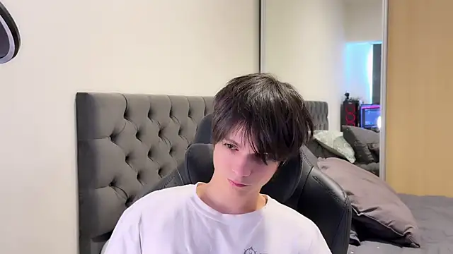 SasukeUhchiaa online show from 3, 1, 2025