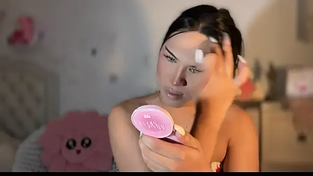 Ts glamxxxx online show from 14, 9, 2025