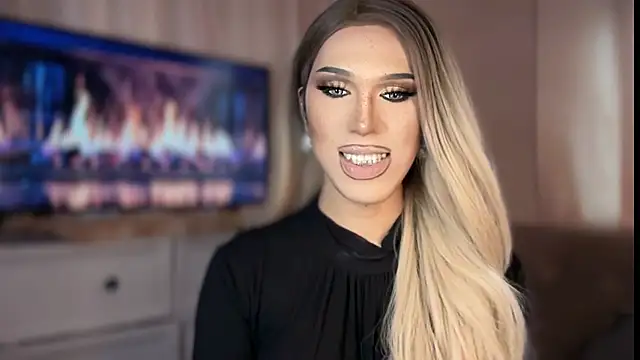 Ts glamxxxx online show from 1, 4, 2026