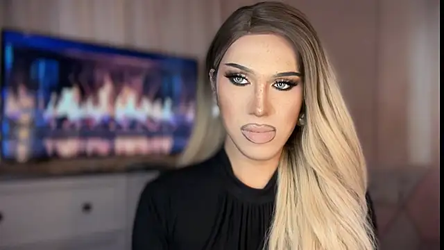 Ts glamxxxx online show from 2, 4, 2026