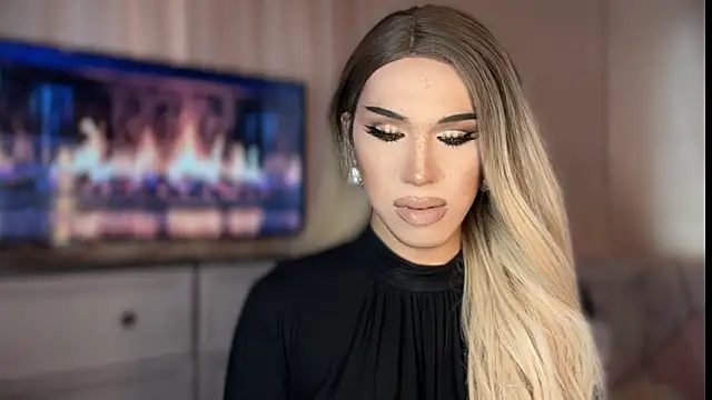 Ts glamxxxx online show from 14, 4, 2026