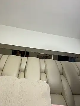 ALISSON FOXXX1 online show from 18, 2, 2026