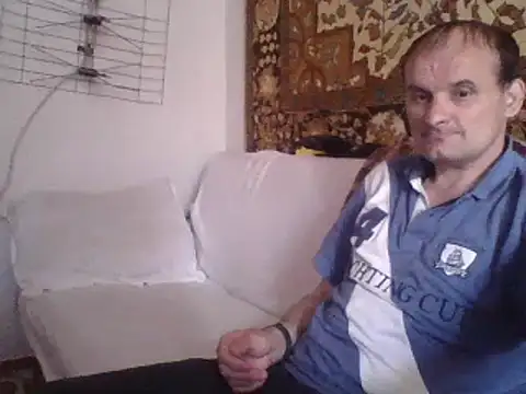 Snapshot of 185322 chatting on 9, 9, 2025 185322 online show from 9, 9, 2025