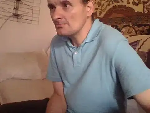 Snapshot of 185322 chatting on 17, 9, 2025 185322 online show from 17, 9, 2025