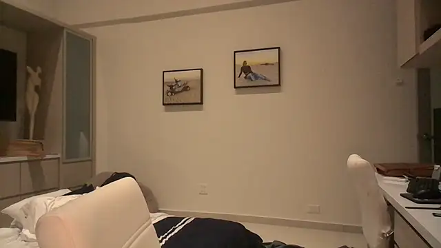 JonJ0 online show from 17, 6, 2026