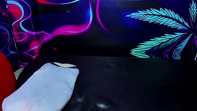 Snapshot of miacam-hot chatting on 19, 1, 2026 miacam-hot online show from 19, 1, 2026