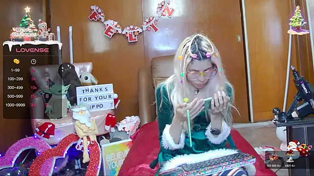 Skinygirl online show from 24, 12, 2024