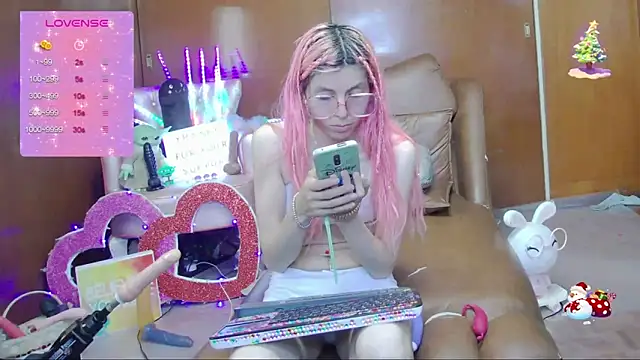 Skinygirl online show from 27, 9, 2025