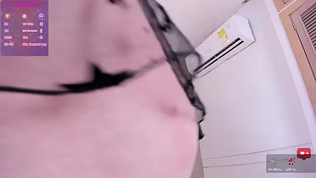 Charlotte93  online show from 1, 2, 2025