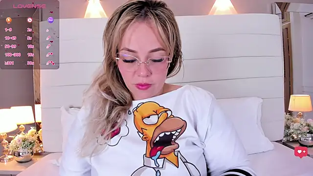 Charlotte93  online show from 11, 3, 2025