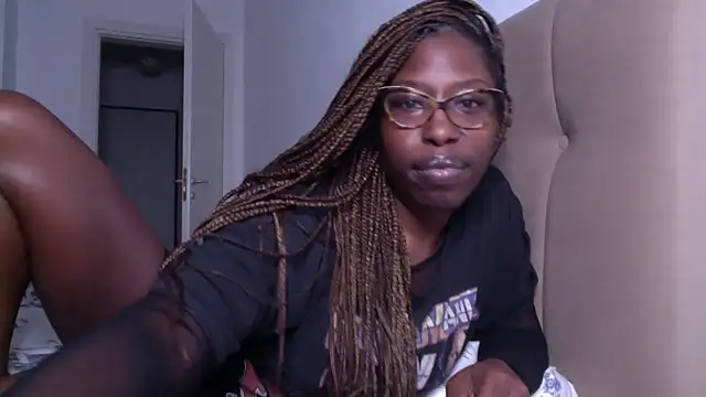 MadamIndigo online show from 24, 2, 2025