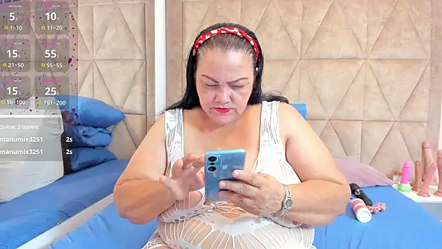 mommy cute online show from 27, 1, 2025