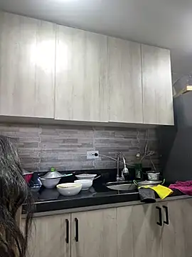 vaness weet online show from 22, 1, 2025